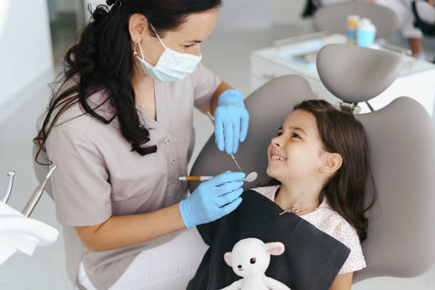 Best Dentist Open on Weekends  in Russellville, AL